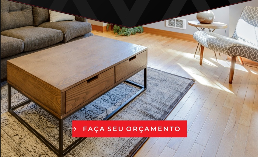 Mesa de Centro Industrial em Madeira e Aço